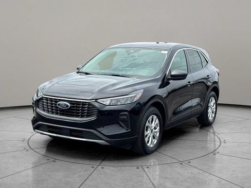 Certified 2023 Ford Escape Active w/ Tech Pack #1 AWD/4WD image 3