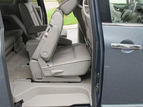 Used 2011 Nissan Quest SL w/ Bose Pkg image 27