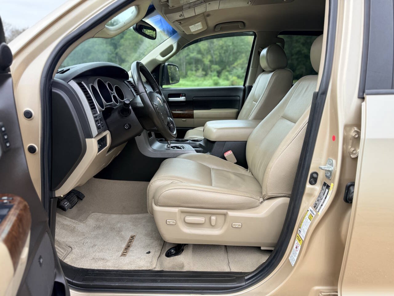 Used 2010 Toyota Tundra Limited RWD image 15