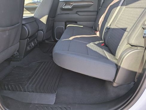 Used 2023 Chevrolet Silverado 1500 LT image 26