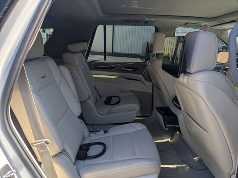 Certified 2021 Cadillac Escalade Sport Platinum AWD/4WD image 39