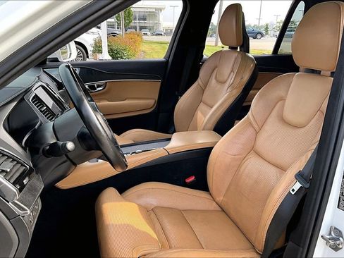 Used 2021 Volvo XC90 T8 Inscription w/ Protection Package Premier AWD/4WD image 15