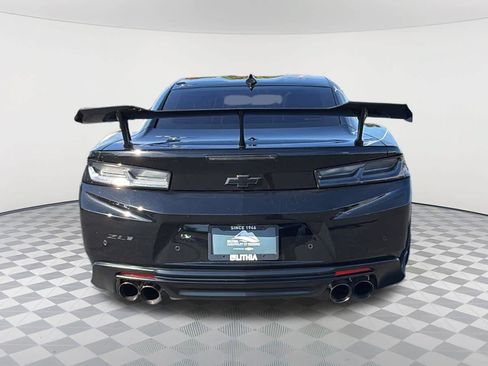 Used 2018 Chevrolet Camaro ZL1 RWD image 6