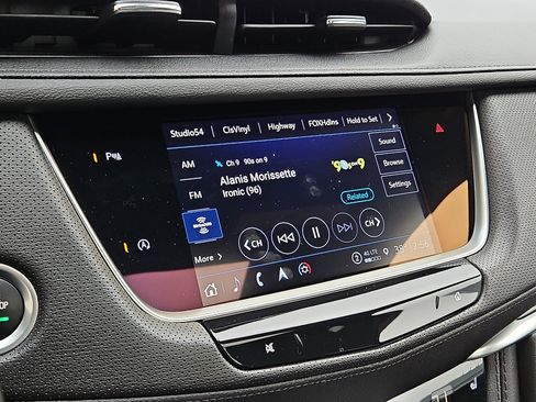 Certified 2023 Cadillac XT5 Premium Luxury image 18