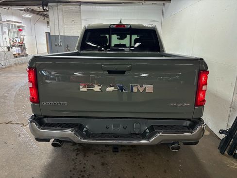 Used 2026 RAM 1500 Laramie AWD/4WD image 8