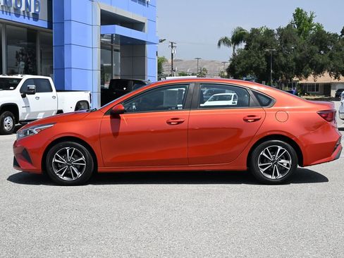 Used 2023 Kia Forte LXS FWD image 7