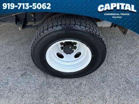 Used 2015 Ford E-350 and Econoline 350 Super Duty image 13