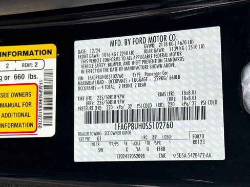 Used 2025 Ford Mustang Premium image 17