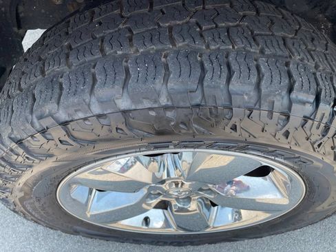 Used 2018 RAM 1500 Big Horn AWD/4WD image 24