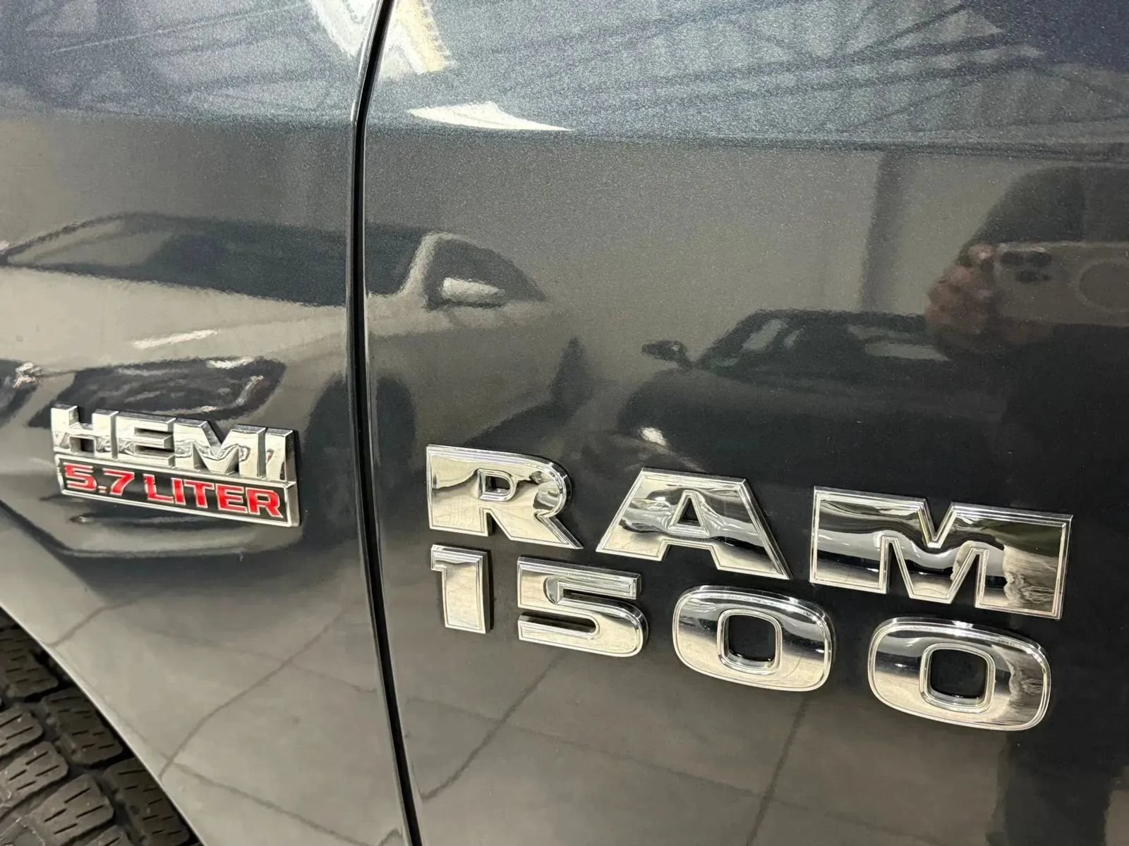 Used 2018 RAM 1500 Express w/ Express Value Package AWD/4WD image 36