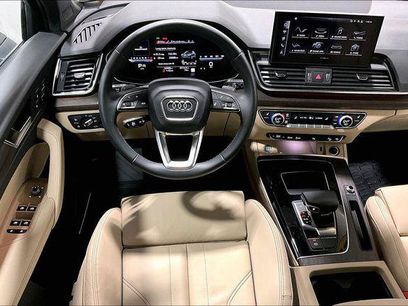 Certified 2025 Audi Q5 2.0T Premium Plus w/ Premium Plus Package