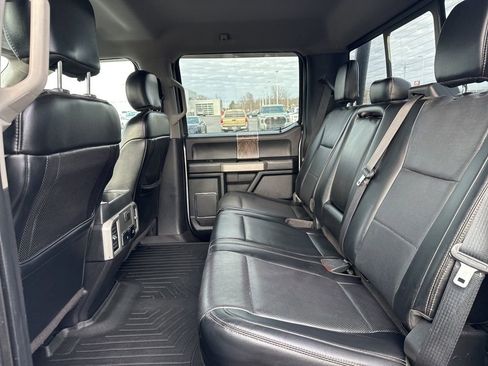 Used 2018 Ford F250 Lariat w/ Lariat Value Package image 32