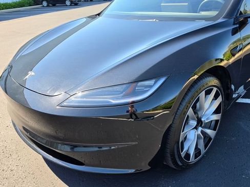 Used 2025 Tesla Model 3 Long Range RWD image 14