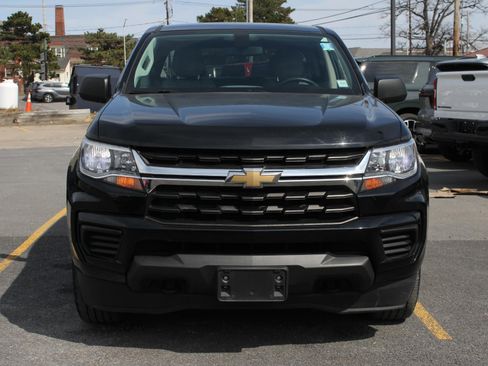 Used 2021 Chevrolet Colorado W/T w/ WT Convenience Package image 2