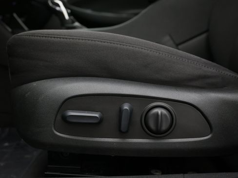 Used 2023 Chevrolet Malibu LT FWD image 16