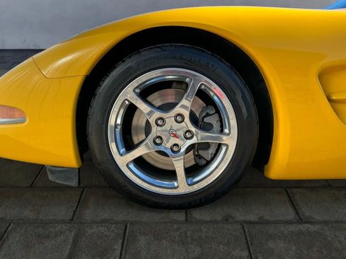 Used 2003 Chevrolet Corvette Convertible w/ Preferred Equipment Group1 image 23