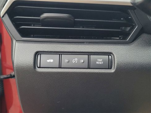 Used 2024 Nissan Altima 2.5 SR image 24