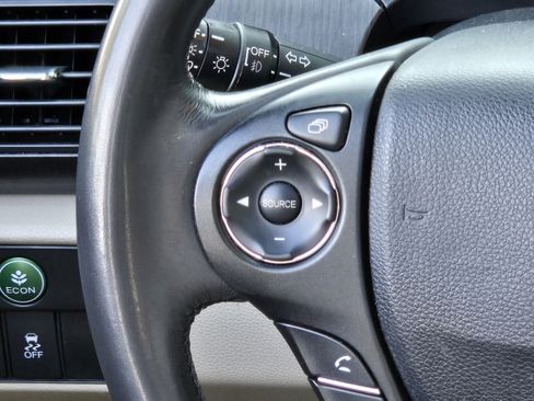 Used 2014 Honda Accord EX-L image 27