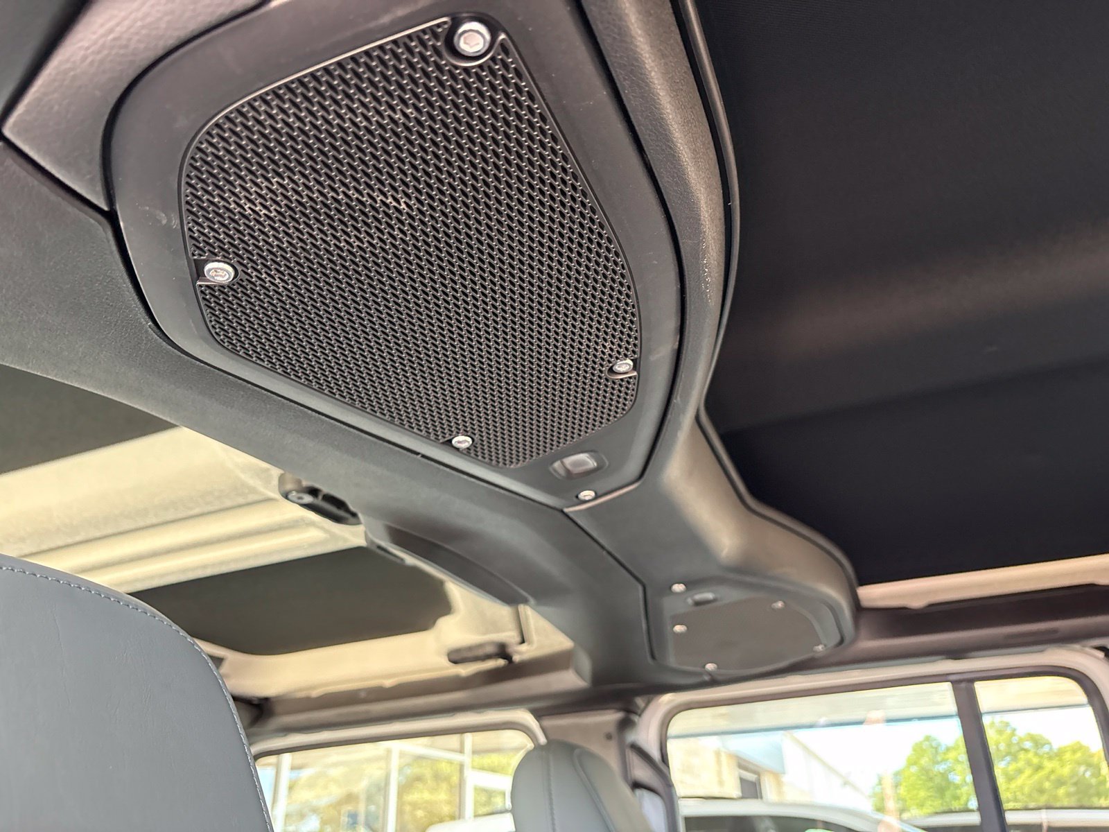 New 2027 Jeep Gladiator Mojave AWD/4WD image 15