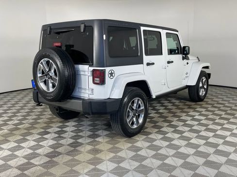 Used 2013 Jeep Wrangler Unlimited Sport image 24
