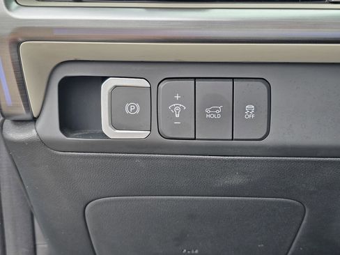 Used 2024 Hyundai Santa Fe Calligraphy FWD image 19