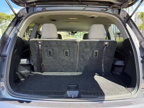 Used 2019 Honda Pilot LX image 19
