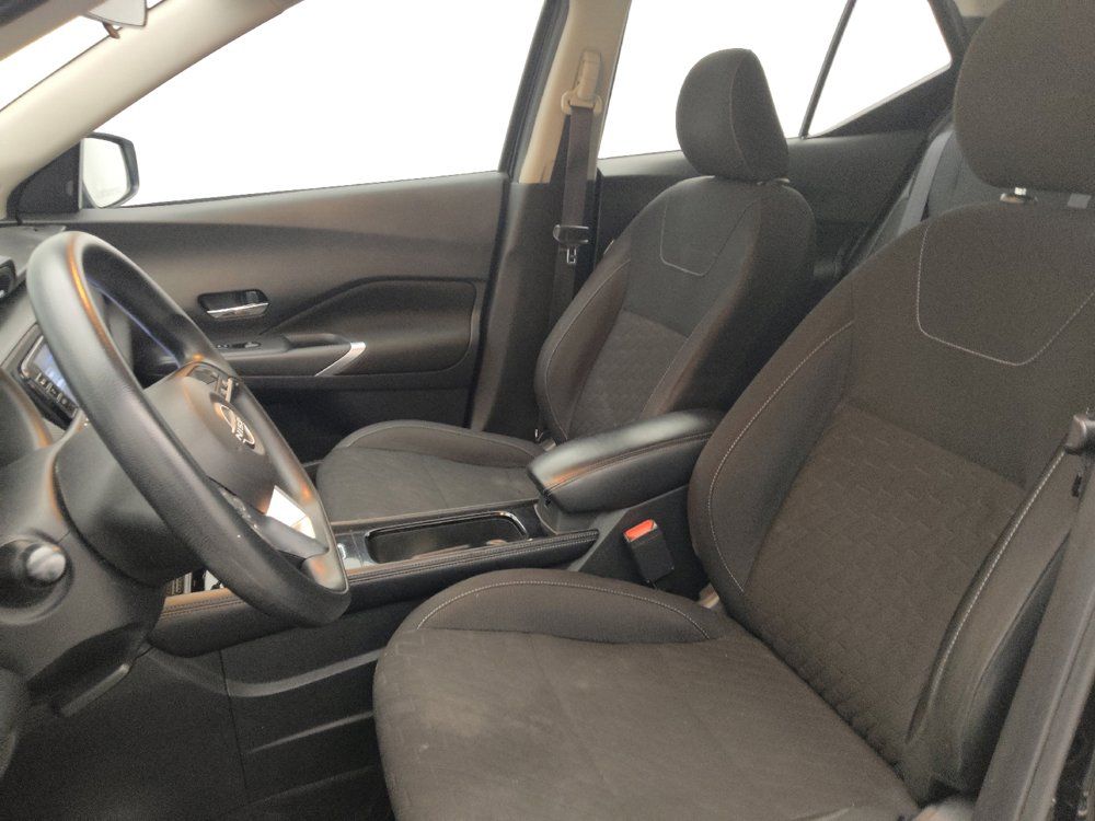 Used 2023 Nissan Kicks SV FWD image 17