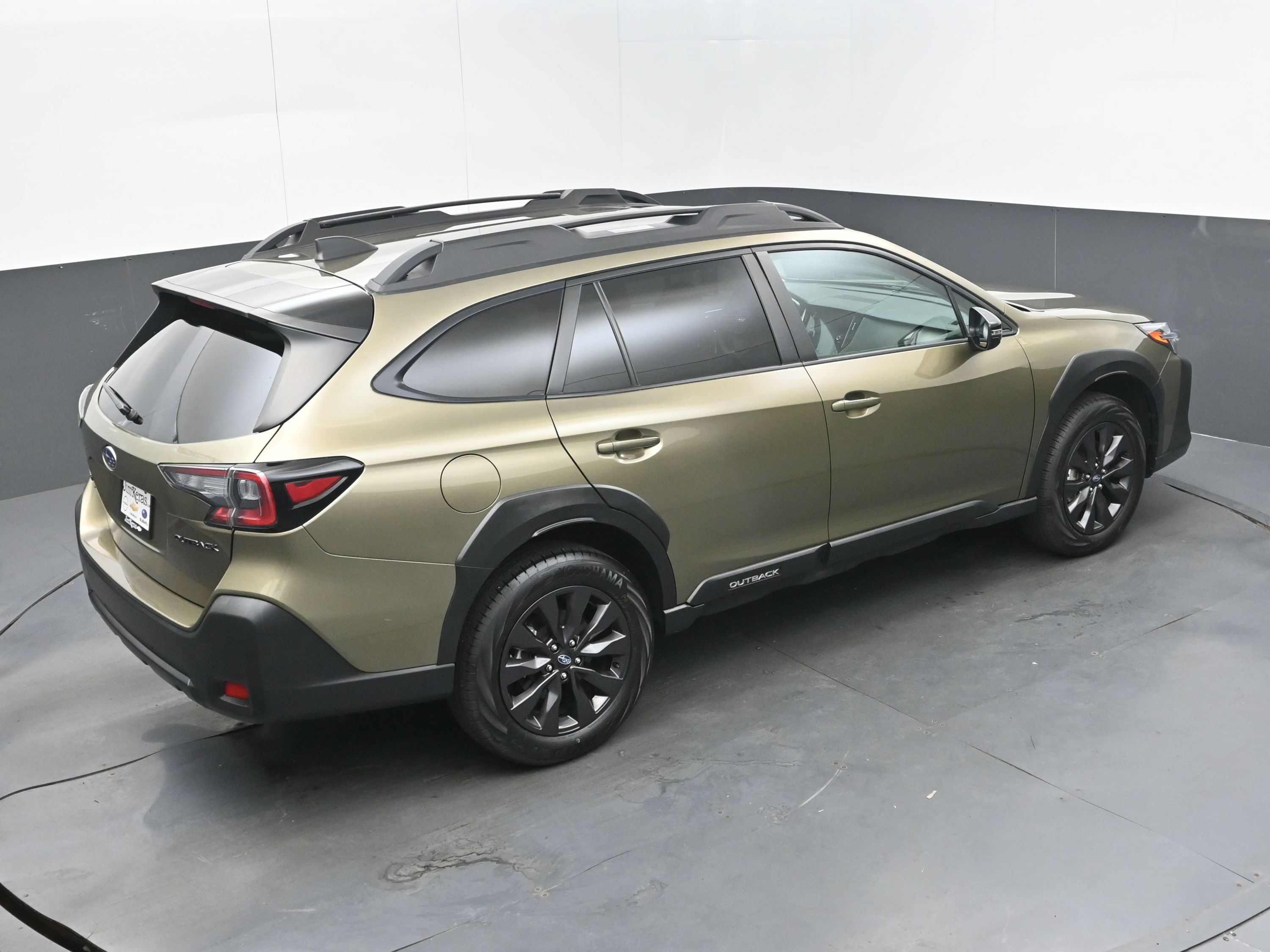 Used 2025 Subaru Outback Onyx Edition AWD/4WD image 38