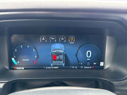 Used 2025 Ford F150 Platinum w/ FX4 Off-Road Package AWD/4WD image 35