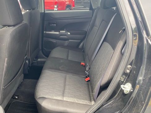 Used 2020 Mitsubishi Outlander Sport SE AWD/4WD image 8