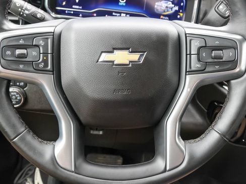 Used 2024 Chevrolet Silverado 2500 LT AWD/4WD image 20