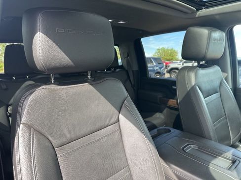 Used 2020 GMC Sierra 2500 Denali w/ Denali Ultimate Package AWD/4WD image 28