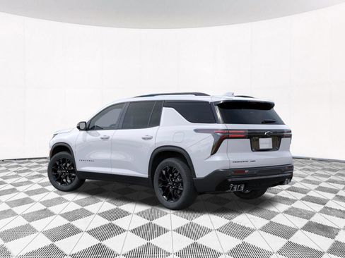 New 2026 Chevrolet Traverse LT w/ Midnight/Sport Edition AWD/4WD image 6