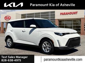 Used 2023 Kia Soul S image 1