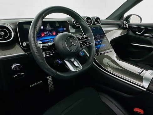 Used 2024 Mercedes-Benz GLC 43 AMG 4MATIC image 7