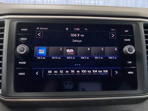 Used 2020 Volkswagen Atlas Cross Sport SE image 15