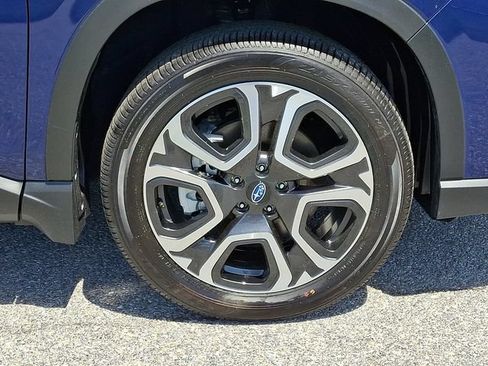 New 2026 Subaru Ascent Touring AWD/4WD image 8