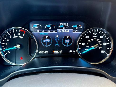 Used 2020 Ford Expedition Max XLT w/ Equipment Group 202A image 45