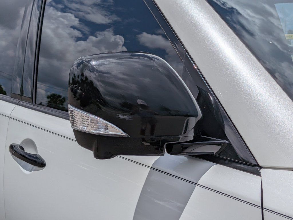 Used 2023 Nissan Armada Platinum RWD image 12