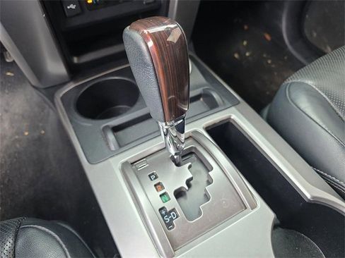 Used 2020 Toyota 4Runner Limited image 15