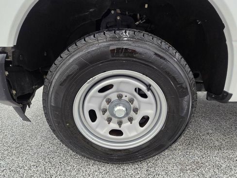 Used 2020 Ford F250 XL RWD image 28