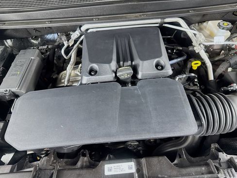 Used 2024 Chevrolet Colorado ZR2 w/ ZR2 Bison Edition image 38