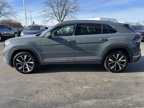 New 2026 Volkswagen Atlas Cross Sport SEL Premium R-Line AWD/4WD image 4