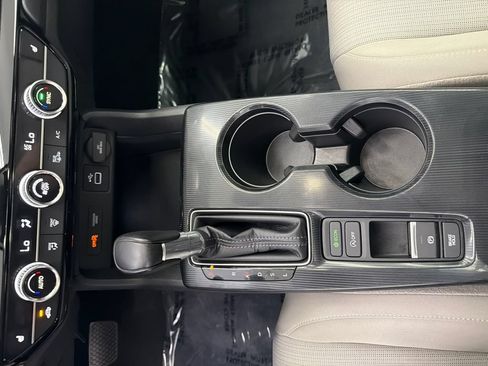 Used 2022 Honda Civic EX image 29