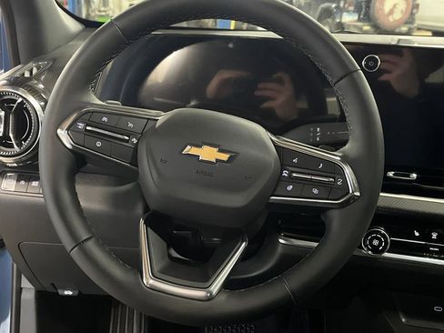 New 2026 Chevrolet Equinox LT FWD image 14