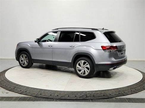 Used 2021 Volkswagen Atlas SE image 5