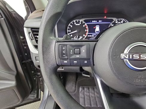 Used 2023 Nissan Rogue SV FWD image 24