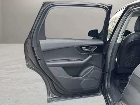 Used 2019 Audi Q7 3.0T Premium Plus image 17