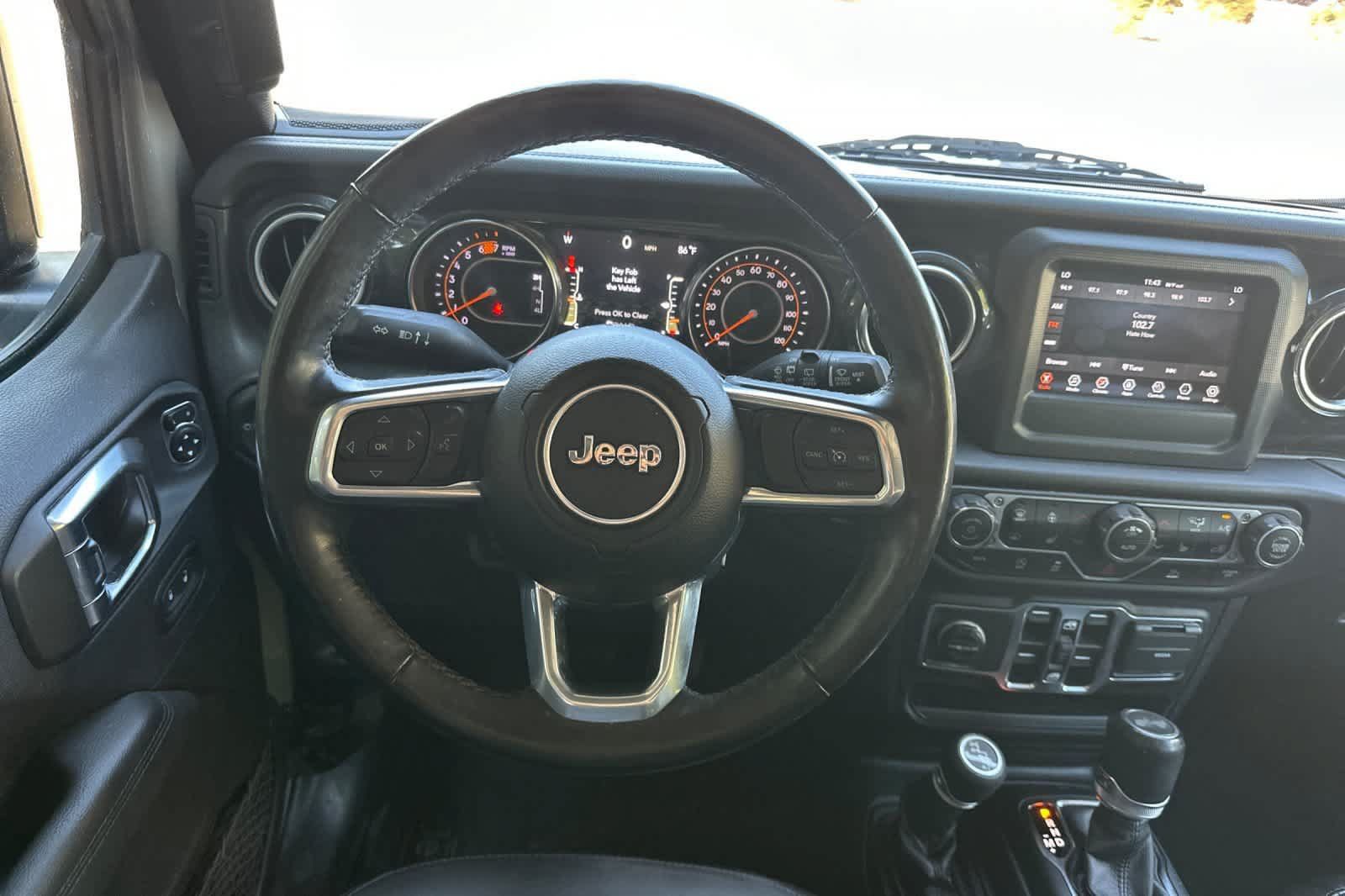 Used 2021 Jeep Wrangler Unlimited Sahara AWD/4WD image 16