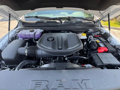 New 2026 RAM 1500 Big Horn AWD/4WD image 11